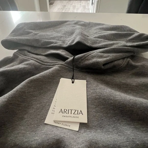 Aritzia Charcoal Gray Hoodie - Picture 7 of 9